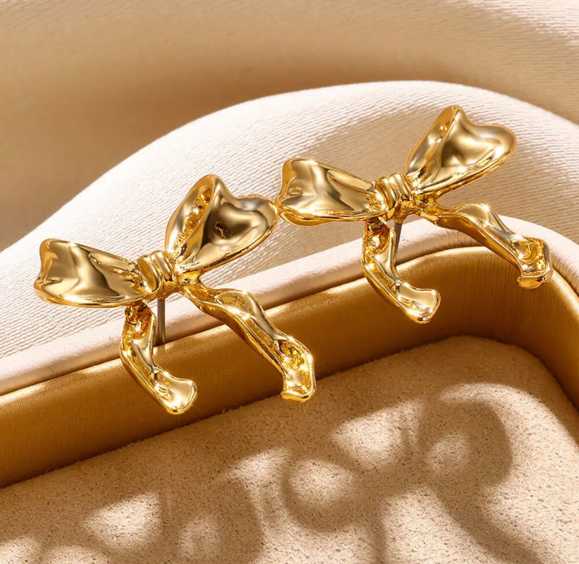 BOW EARRINGS 