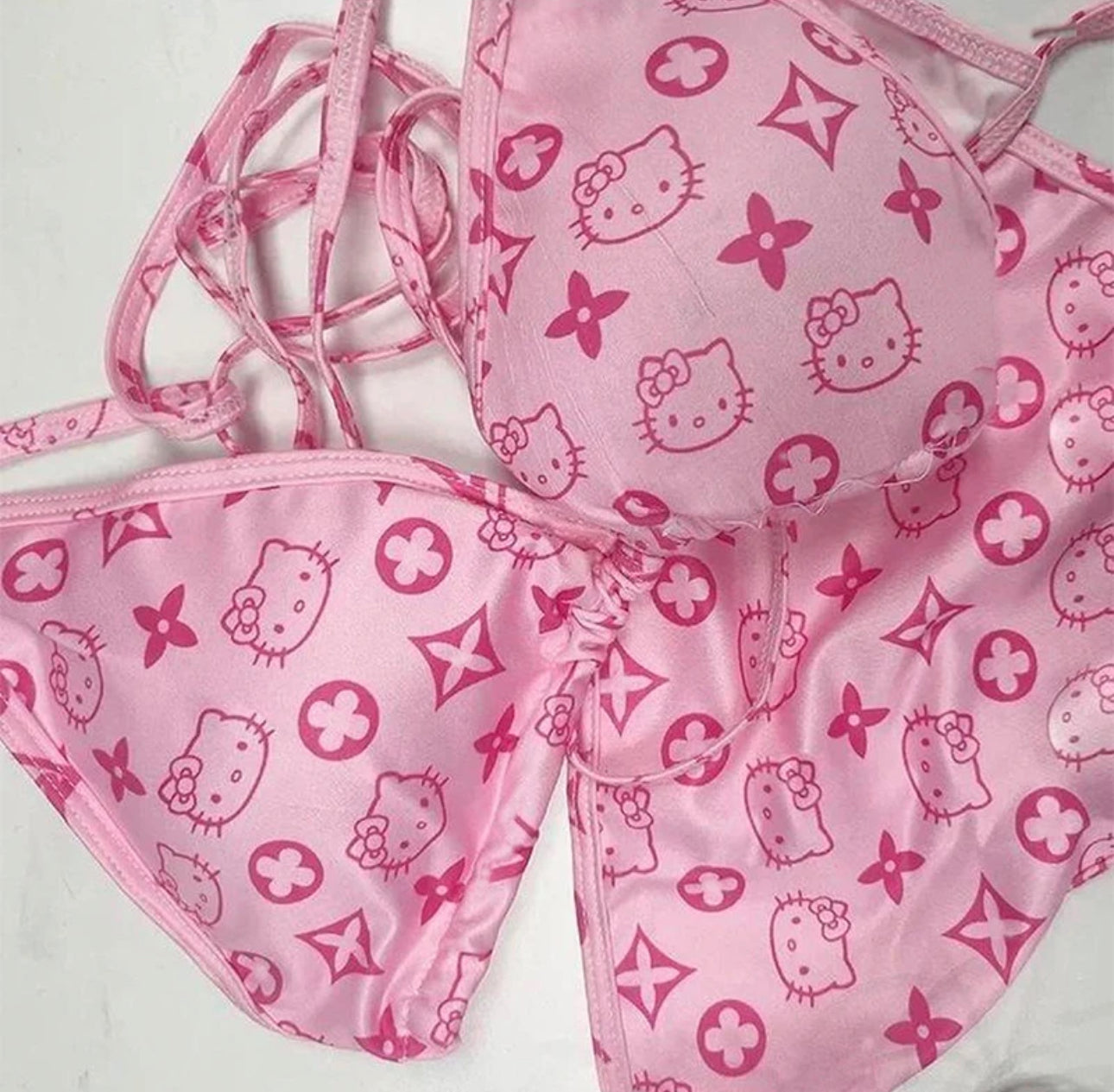 SANRIO HELLO KITTY BIKINI SET.