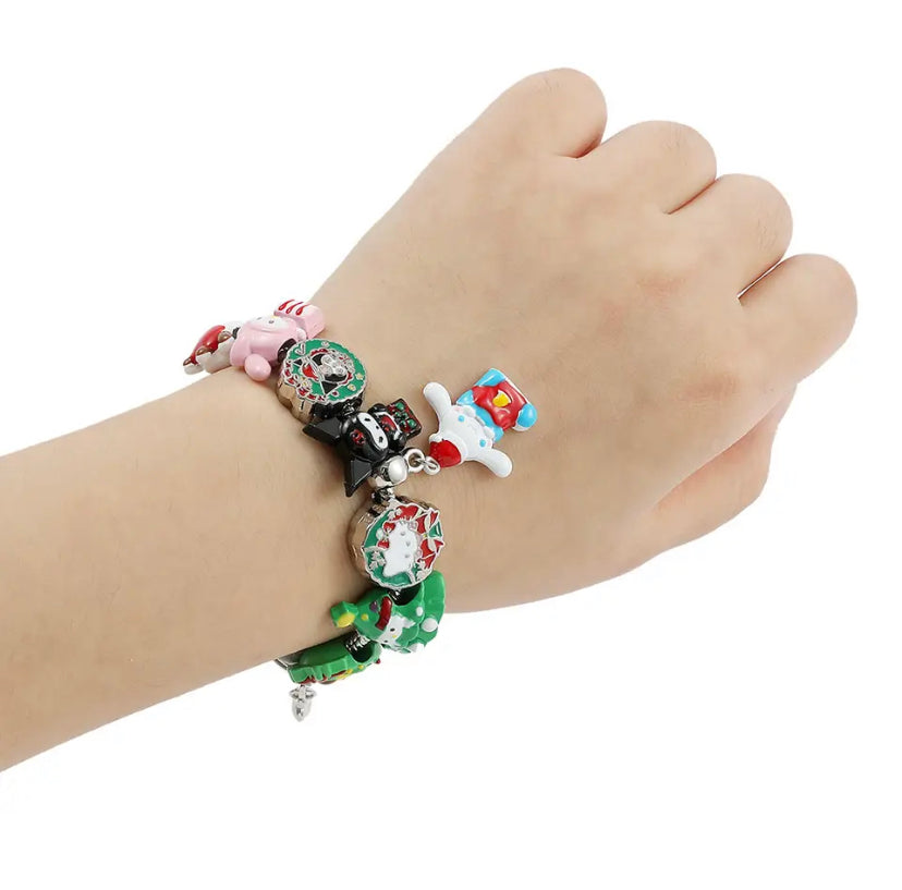 CHRISTMAS SANRIO HELLO KITTY BRACELET ‎